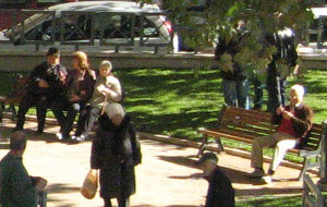 Anziani al parco